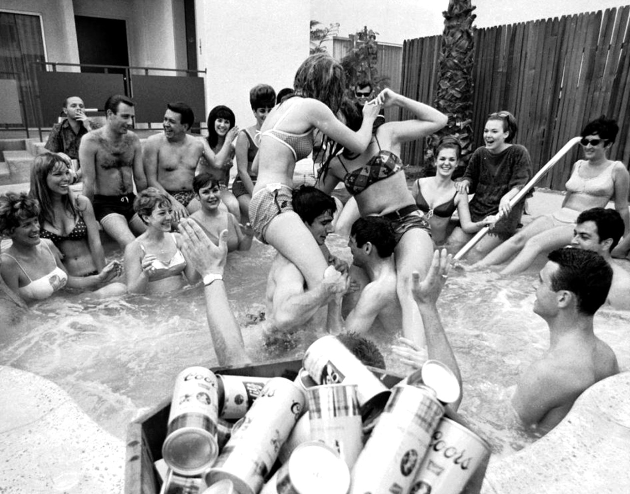 Исторические кадры, редкие архивные фотографии, исторические события, редкие фото звёзд