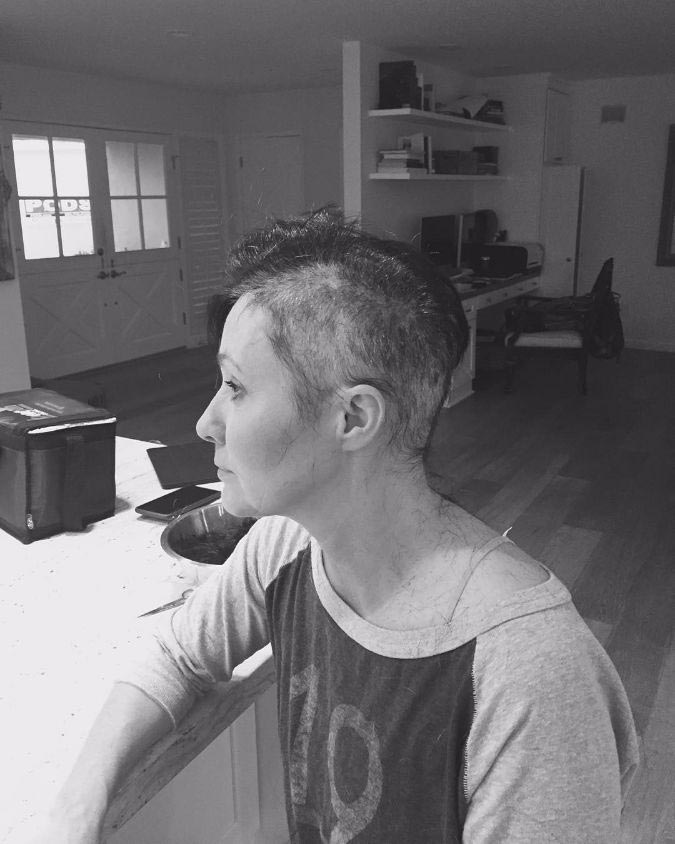 Шеннен Доэрти побрила голову, Шеннен Доэрти рак груди