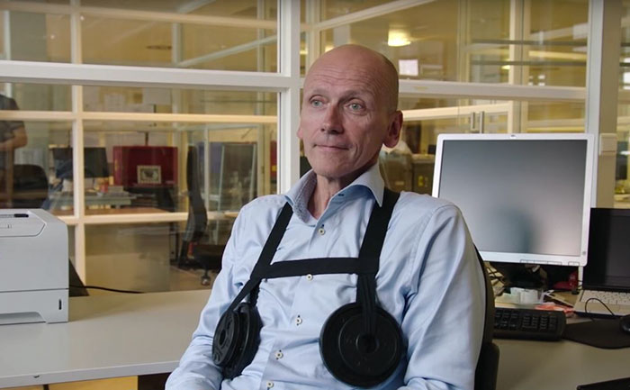 Босс попросил мужчин носить фальшивую грудь, Игнас Ван Дурсилере, Ignace Van Doorselaere