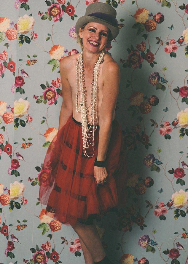 фотосессия после двойной мастэктомии