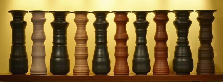 оптические иллюзии с вазами, вазы негативное пространство, Грей Пэйче, Greg Payce