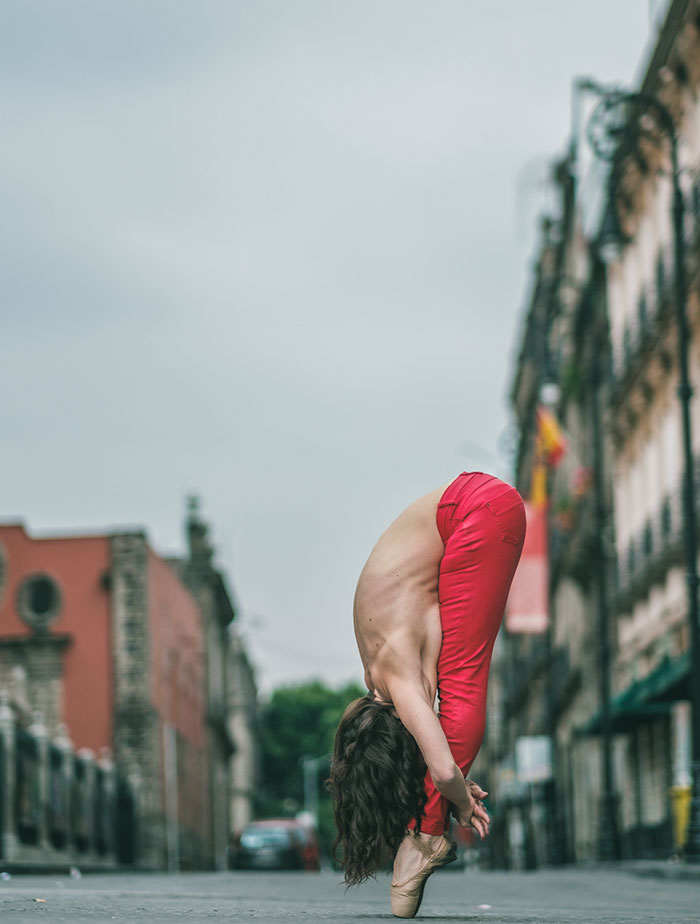 Захватывающие портреты танцоров балета на улицах Мексики танцоры балета на улицах Мексики, Омар Роблес, Omar Robles