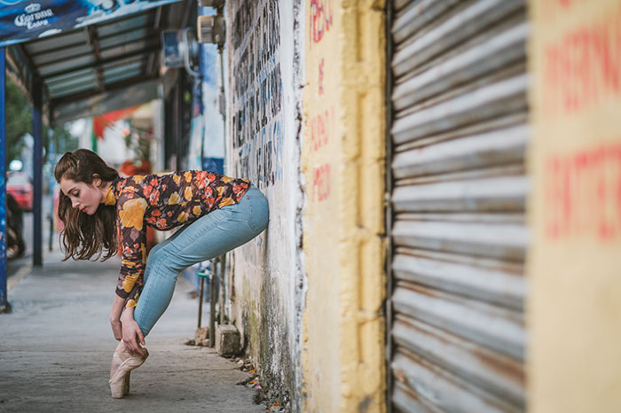 Захватывающие портреты танцоров балета на улицах Мексики танцоры балета на улицах Мексики, Омар Роблес, Omar Robles