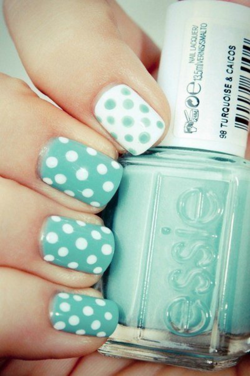 Ногти в горошек, dot nail