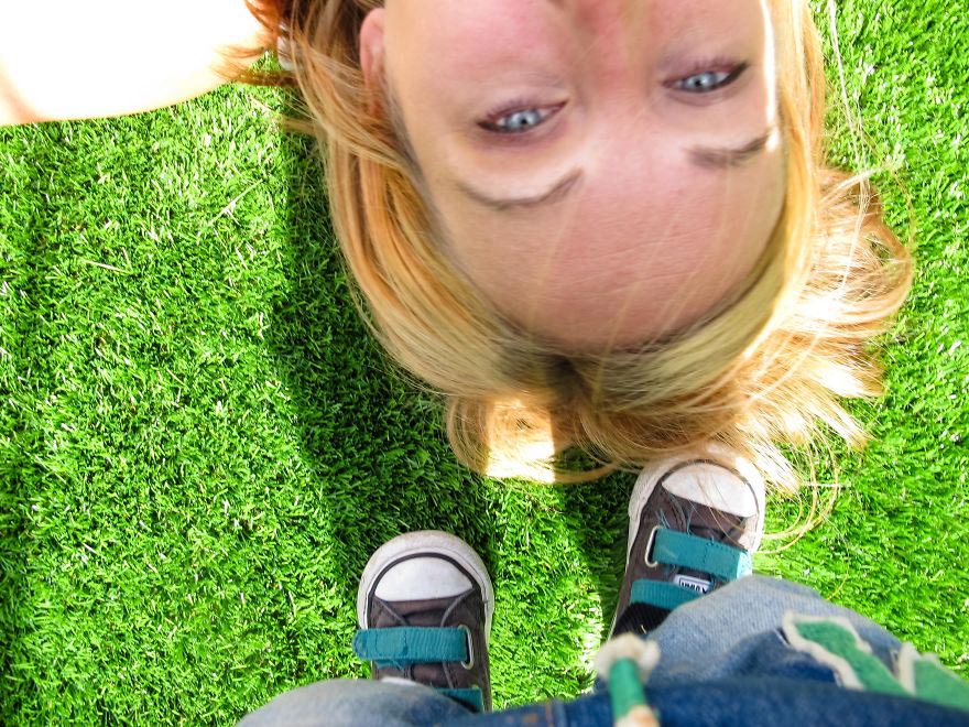 19-месячный фотограф, вручил фотоаппарат 19-месячному сыну, Мир глазами полуторагодовалого ребёнка, 1,5-годовалый фотограф