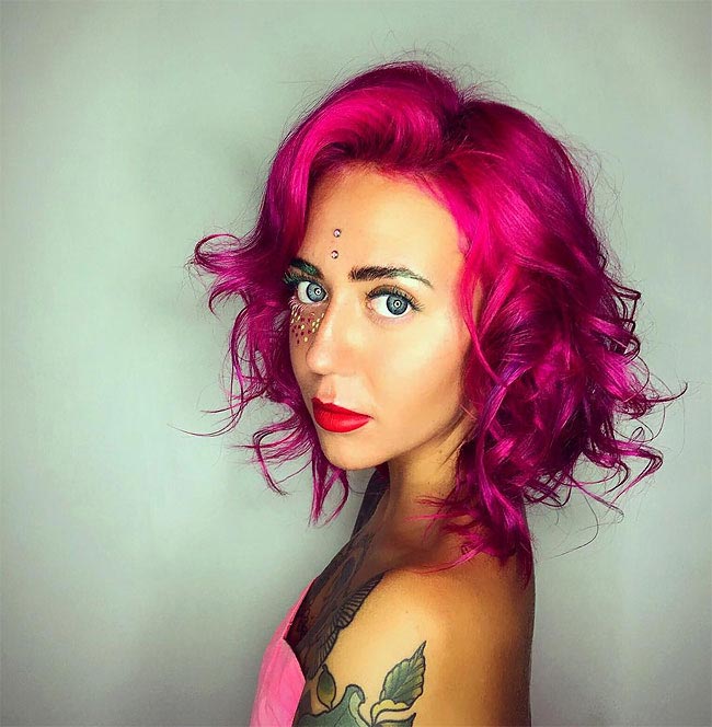 парикмахер Алия Аскарова, красочные прически, животные выбритые на затылках