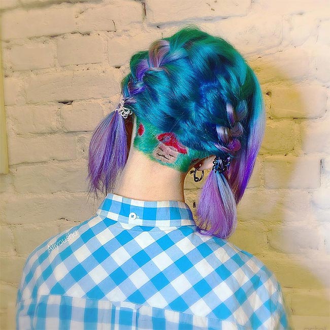 парикмахер Алия Аскарова, красочные прически, животные выбритые на затылках
