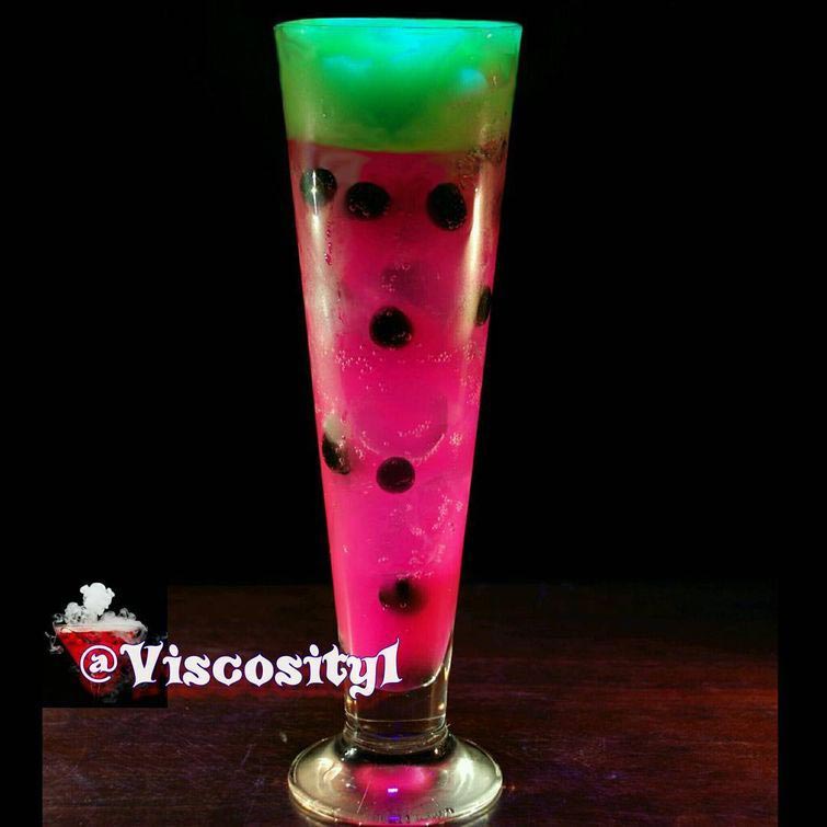 бар Viscosity, необычные коктейли, шоу в бокале, наука в стакане, научный бар