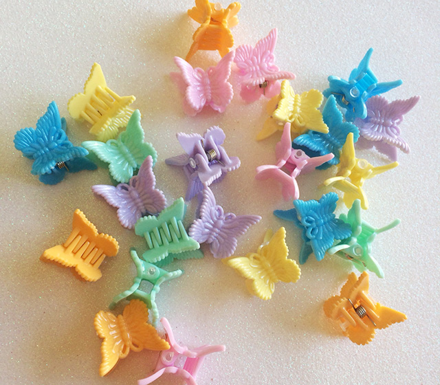 15 ультрамодных вещей из 90-ых, которые были у каждой девчонки модные вещи из 90-ых, аксессуары из 90-ых