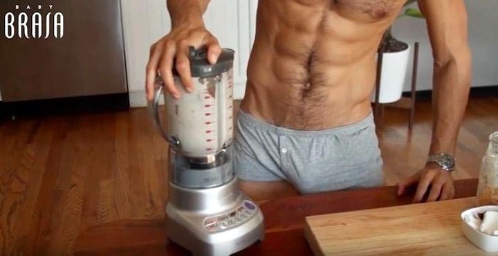 повар готовит в трусах, парень готовит в трусах, Франко Норьега, Franco Noriega, Baby Brasa