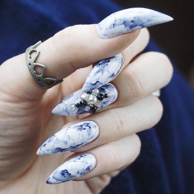 Каменные ногти, stone nails
