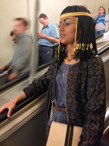 мода петербургского метро, мода метро, модники в транспорте, странные пассажиры метро 