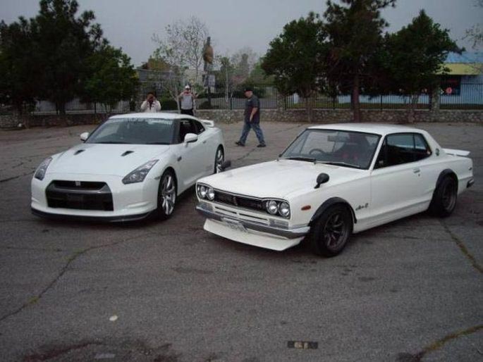 Сравнение современных автомобилей разных марок с их классическими моделями из прошлого современные автомобили и их классические модели, современные машины и модели из прошлого