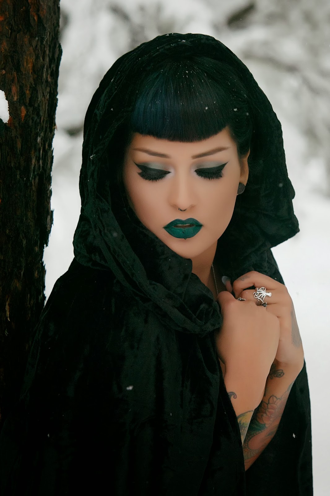 помада в тренде, яркие помады, разноцветные помады