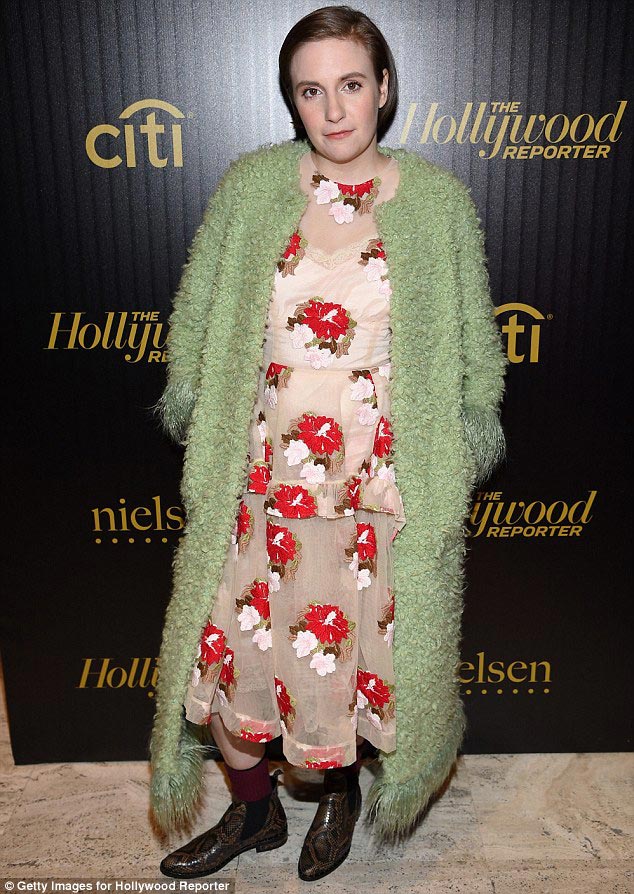 нелепые наряды звёзд, безвкусные наряды знаменитостей