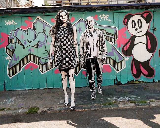 Алекса Мид, Alexa Meade, предложение руки в 2D, приключение нарисованной пары