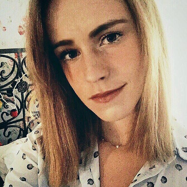 двойник Эммы Уотсон, Меган Флокхарт, Megan Flockhart, двойник Эммы Уотсон, Гермиона в реальной жизни