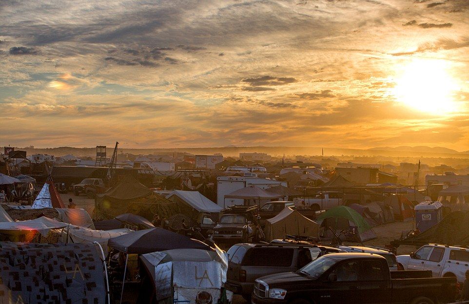 Wasteland Weekend, постапокалиптический фестиваль, фестиваль для поклонников Безумного Макса