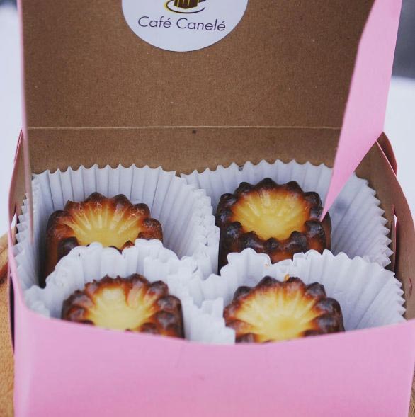 еда хипстера и нормального человека, подают блюда в ресторанах для хипстеров и для нормальных людей, подают еду для хипстеров