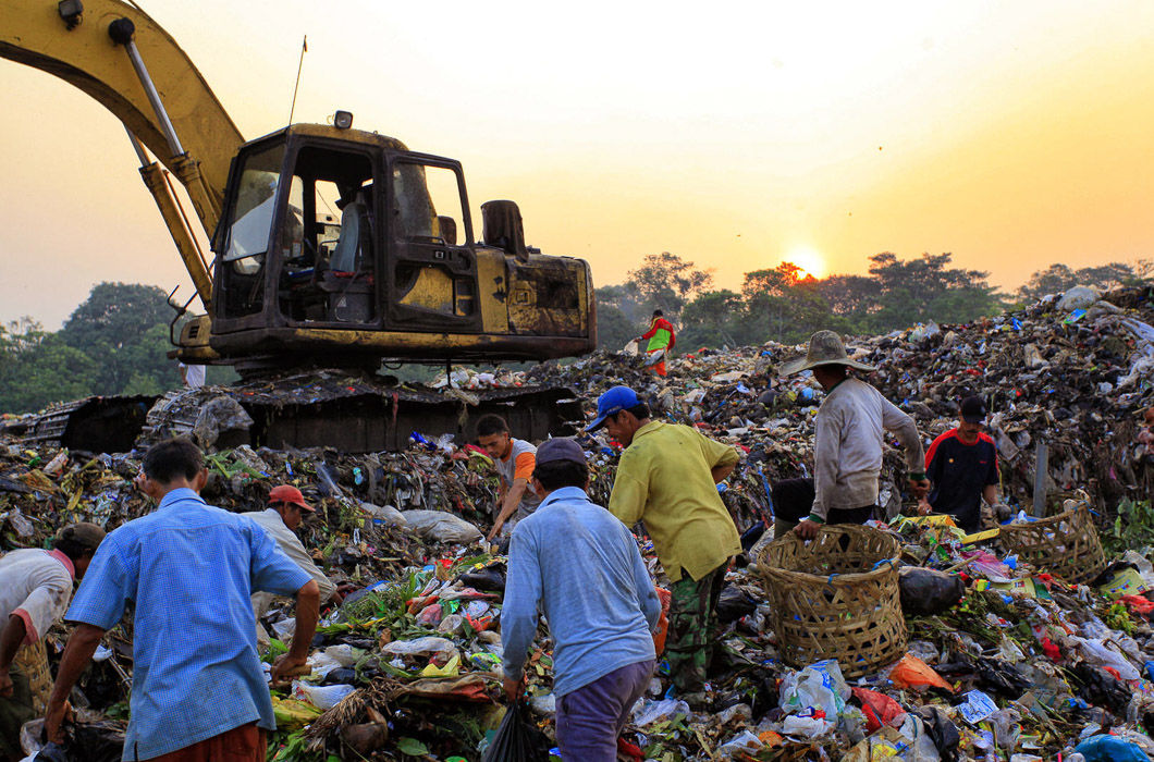  как выглядят рабочие места со всего света, фотопроект рабочие места
