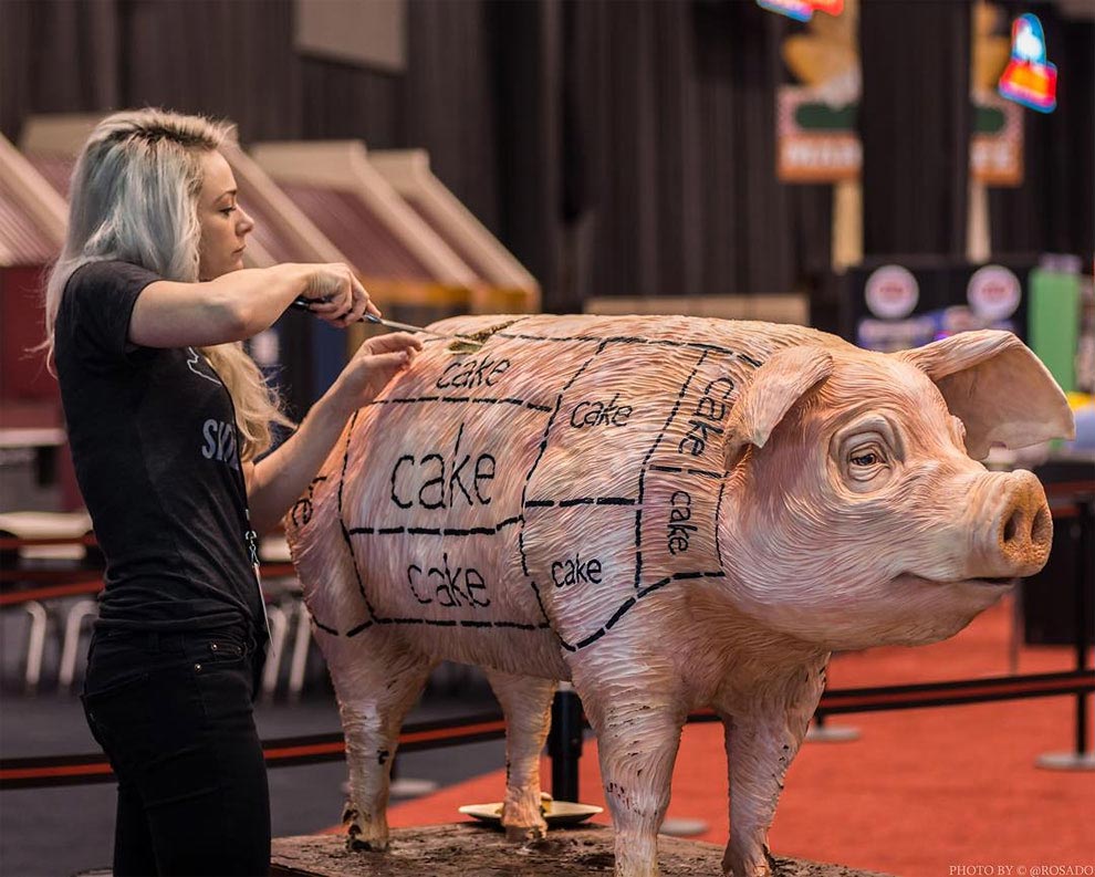 Натали Сайдсерф, Natalie Sideserf, реалистичные торты, торт в виде Майка Эрмантраута