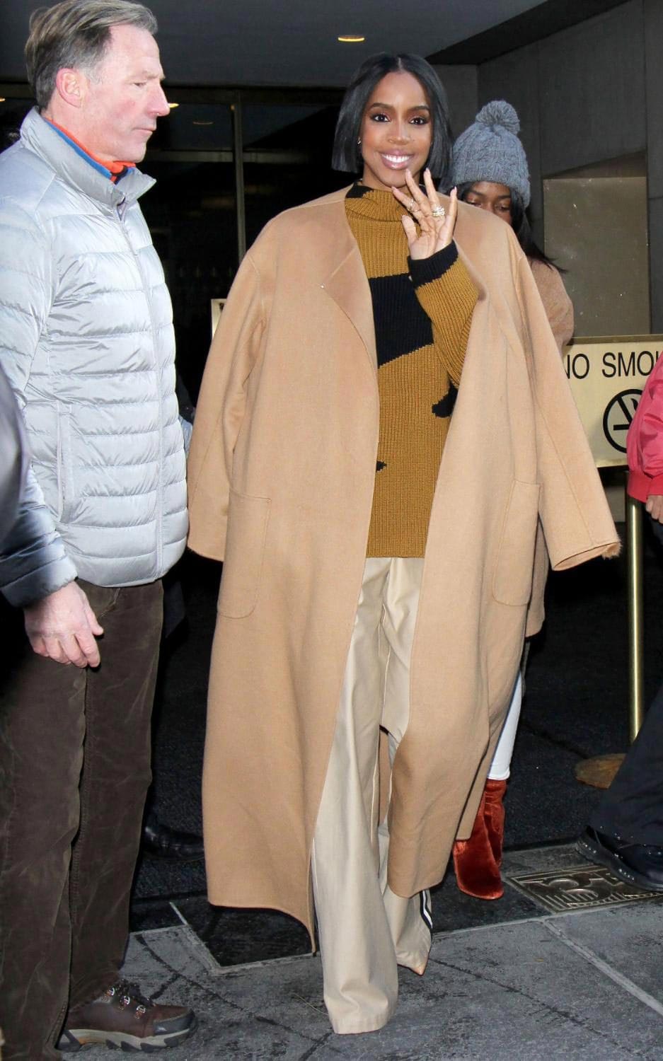 нелепые наряды звёзд, самые безвкусные наряды знаменитостей