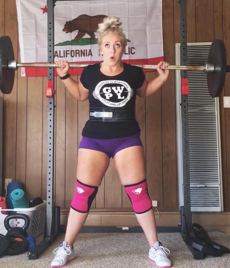 Адриенн Осуна, Adrienne Osuna, сравнительные фото с разницей полкилограмма, вес это просто цифра