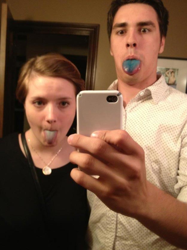 Бывшая пара устроила в честь расставания депрессивную фотосессию, вызывающую смешанные чувства фотосессия в честь расставания, Жаклин Мартин, Харрисон Бах, бывшая пара депрессивная фотосессия