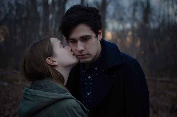 Бывшая пара устроила в честь расставания депрессивную фотосессию, вызывающую смешанные чувства фотосессия в честь расставания, Жаклин Мартин, Харрисон Бах, бывшая пара депрессивная фотосессия