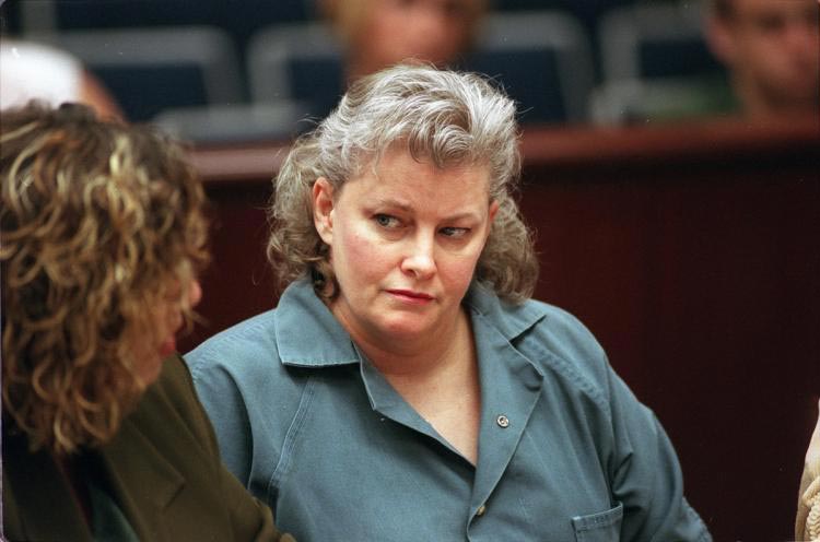 10 самых странных и безумных мотивов для убийств известных в истории странные мотивы для убийства, безумные мотивы для убийства