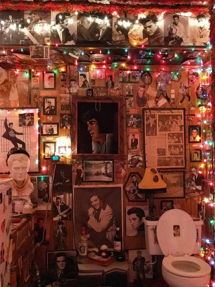 20 смешных случаев, когда люди находили действительно странные вещи в доме своих родителей вещи из дома родителей, странные вещи в доме родителей, смешные истории о родителях, смешно о родителях