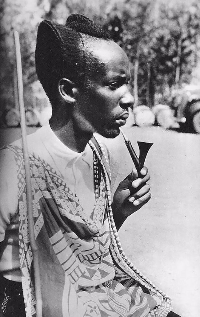 Амасунзу, Amasunzu, традиционная руандийская прическа, традиционная стрижка Руанды