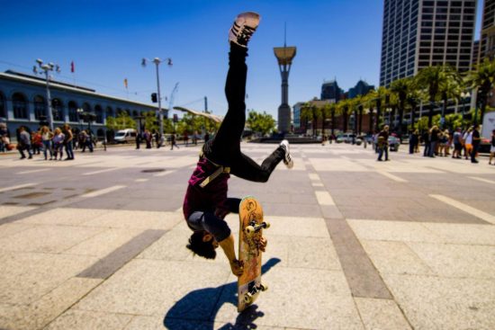 Skateboard Parkour, скрестить паркур и скейтбординг,  скейт паркур
