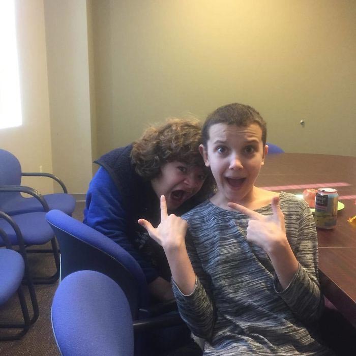 за кадром Очень странных дел, фотографии сделанные за кадром сериала очень странные дела