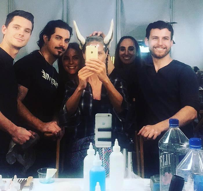 Хайди Клум наконец показал свой костюм на Хэллоуин 2017, на создание которого ушло 7 часов костюмы Хайди Клум Хэллоуин, хайди клум хэллоуин 2017, костюм хайди клум на хэллоуин 2017, наряды хайди клум на хэллоуин