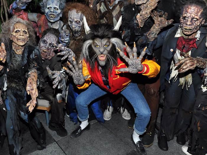 Хайди Клум наконец показал свой костюм на Хэллоуин 2017, на создание которого ушло 7 часов костюмы Хайди Клум Хэллоуин, хайди клум хэллоуин 2017, костюм хайди клум на хэллоуин 2017, наряды хайди клум на хэллоуин