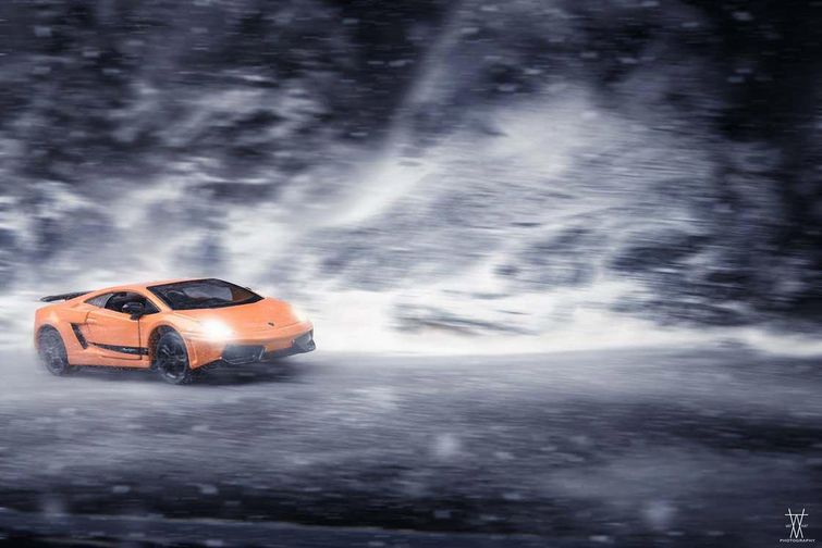 Ватсал Катария, Vatsal Kataria, фотографирует игрушечные модели автомобилей, реалистичные фото авто снимая игрушечные модели