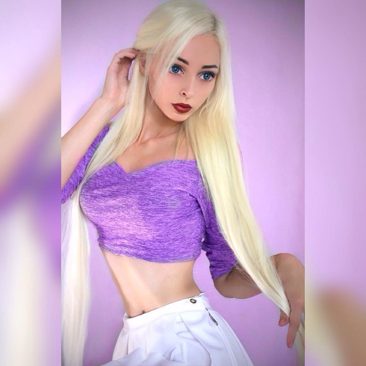 Валерия Луькянова, Дакота Роуз, живые куклы