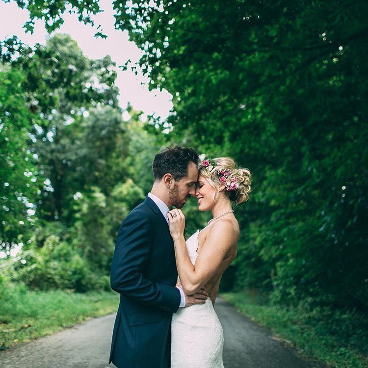 спас от самоубийства, жизнь самоубийством, видимо самоубийство