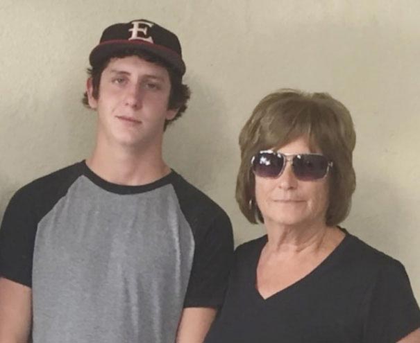 перепутала опоссума с кошкой, опоссум притворился с кошкой, приняла опоссума за кошку