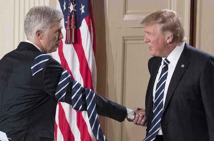 длинный галстук Дональд Трамп, Трамп и длинные галстуки