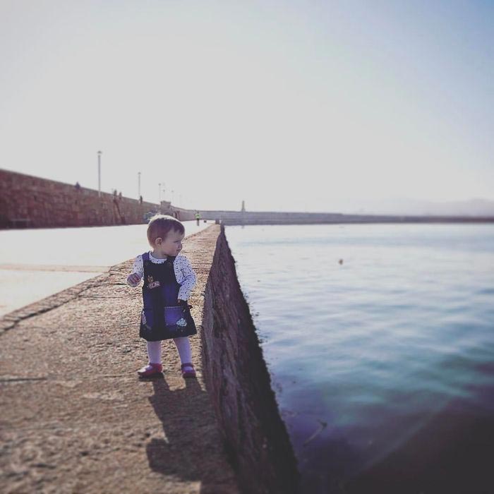 Стивен Кроули, Stephen Crowley, пугающие фотографии с ребёнком, фотографии фотошоп с ребёнком