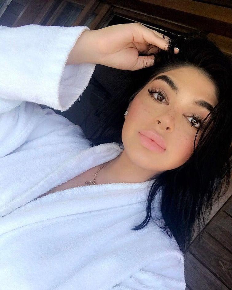 двойники Ким Кардашьян и Кайлы Дженнер, Файза и Соня Али, сестры похожие на Кардашьян