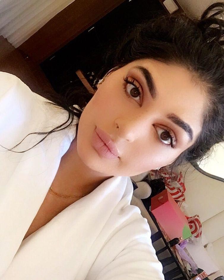 двойники Ким Кардашьян и Кайлы Дженнер, Файза и Соня Али, сестры похожие на Кардашьян