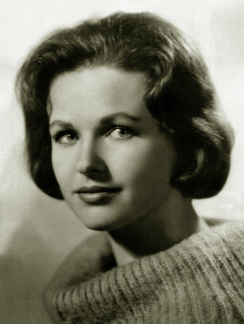 25 актрис отечественного кино, которые дали бы фору всему Голливуду красивые советские актрисы, актрисы отечественного кино