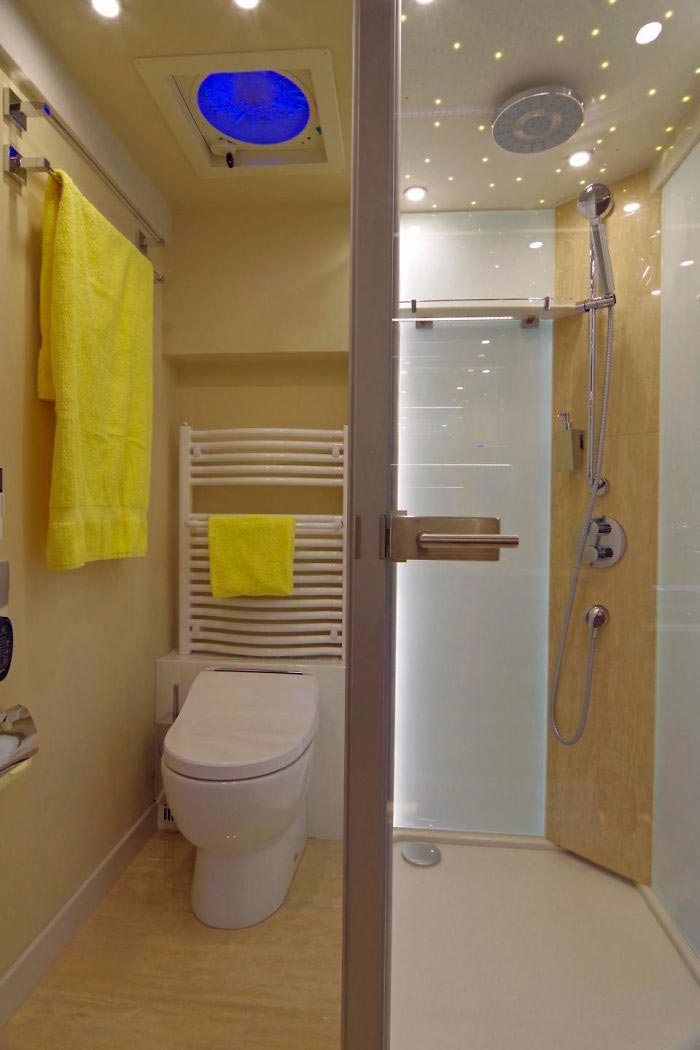 автобус дом на колесах, Volkner Mobil , роскошный дом на колесах, дом на колесах с гаражём