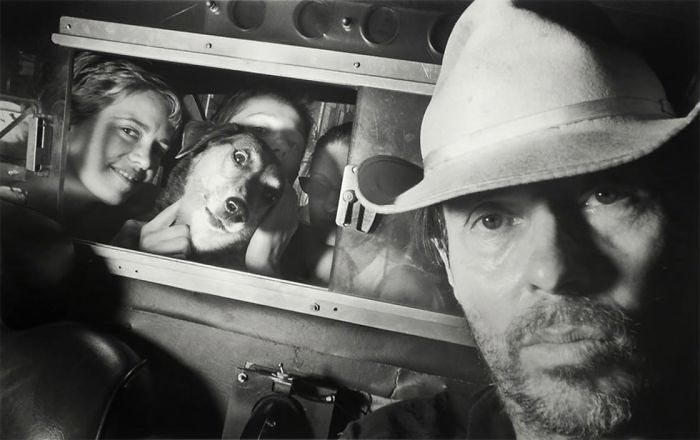 На протяжении 20 лет таксист фотографировал своих пассажиров, Райан Вейдеман