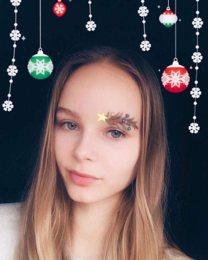 Брови в виде рождественской ёлки, #ChristmasTreeEyebrows