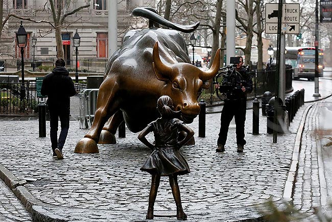 памятник Бесстрашной девочке, бесстрашная девочка на Уолл-стрит, Fearless Girl