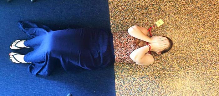 люди случайно слились со своим окружением, забавные совпадения